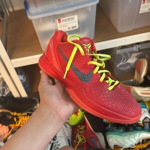 Kobe 6 grinch size 11